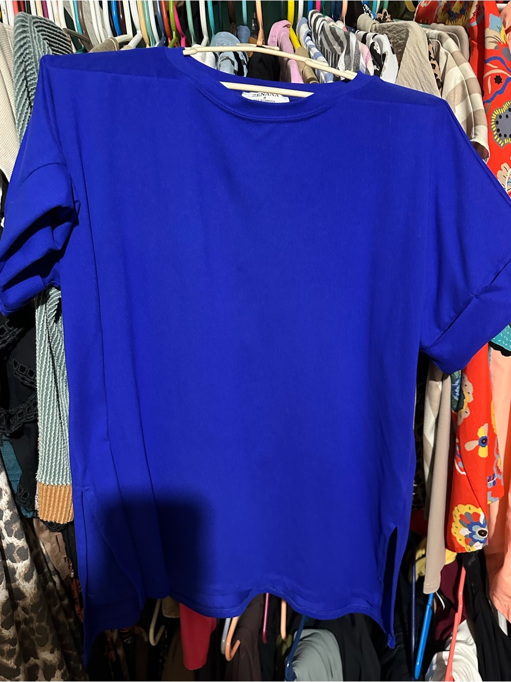 Zenana Outfitters Short Sleeve Crewneck Tee in Royal Blue size Small